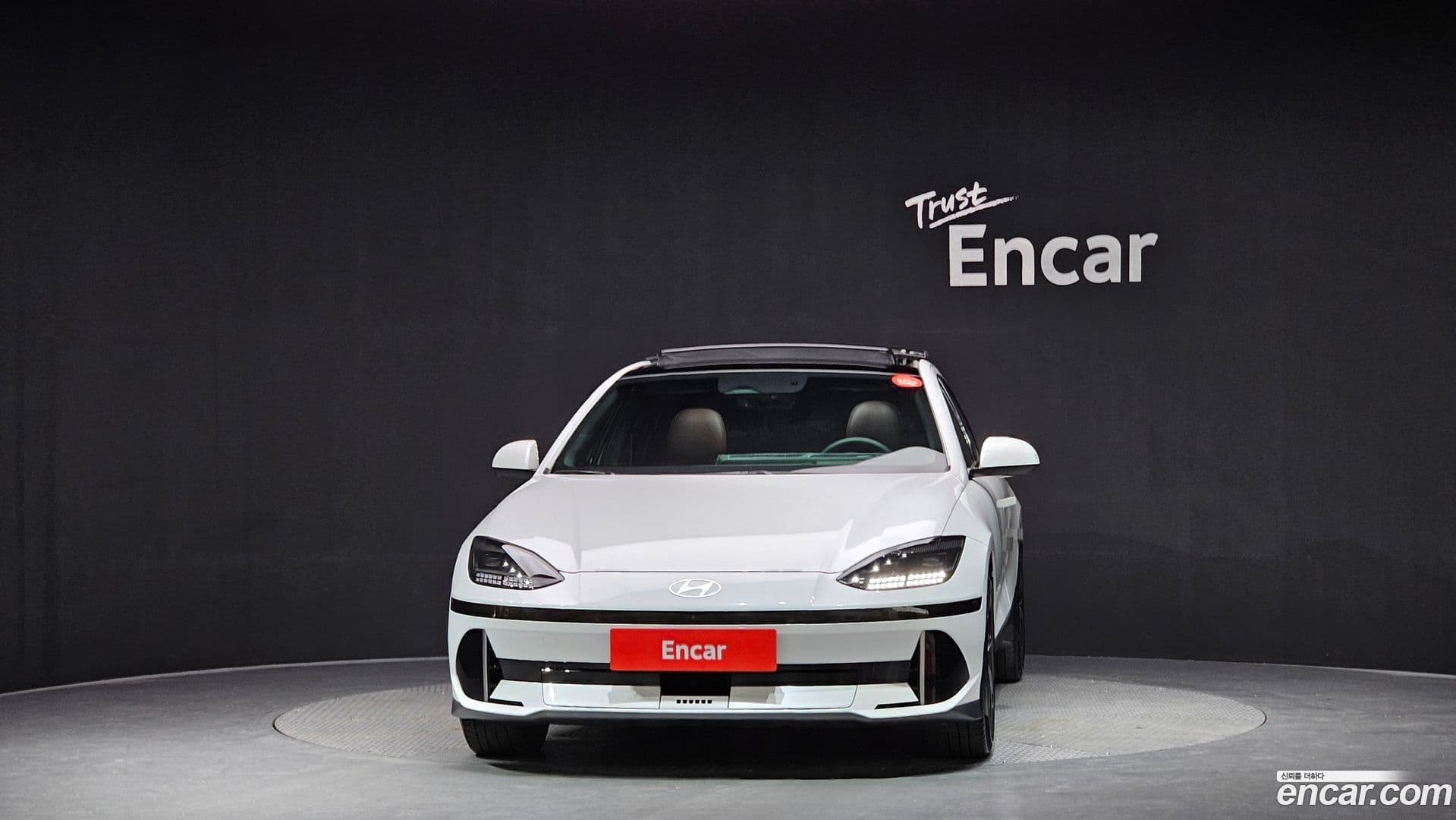 Main__Slider__Photo:Ioniq6 Hyundai 2022.9-2