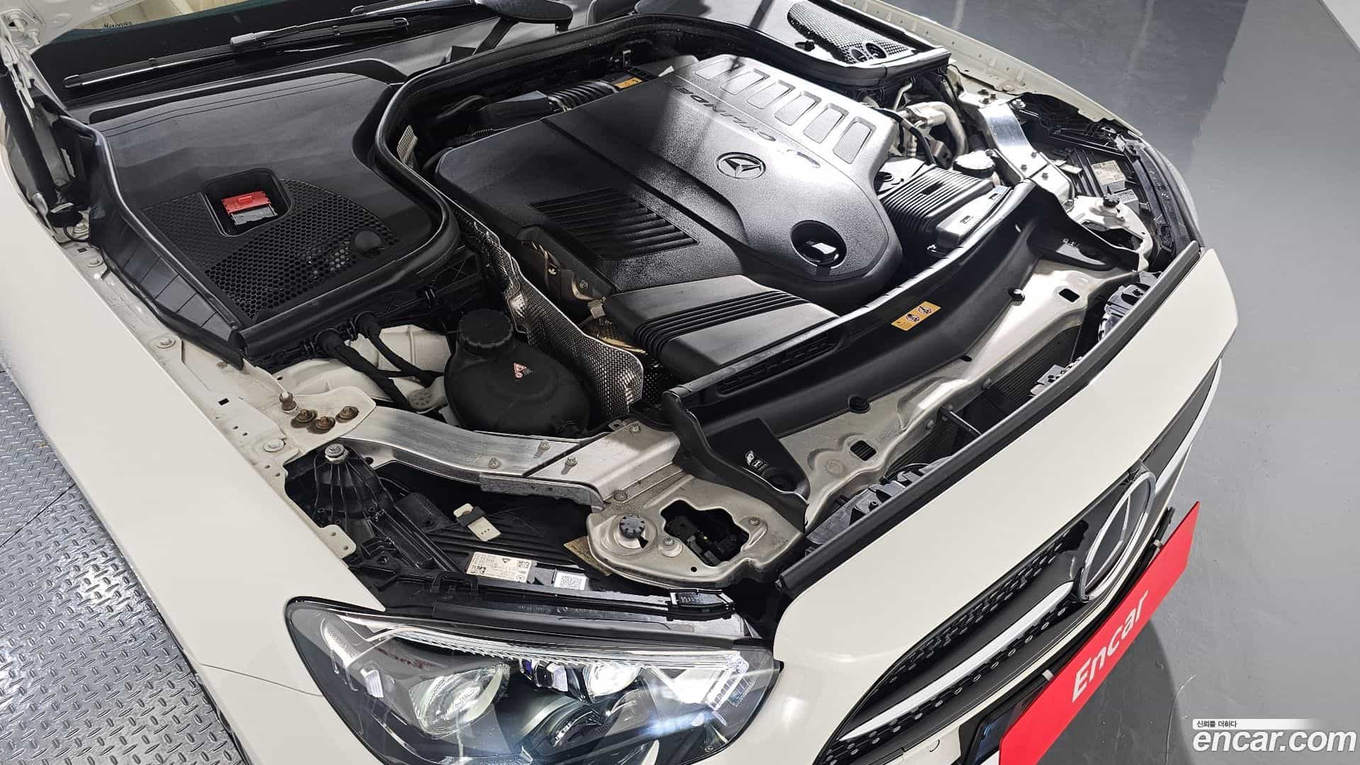 E-Class Mercedes-Benz 2023.5-INNER-006