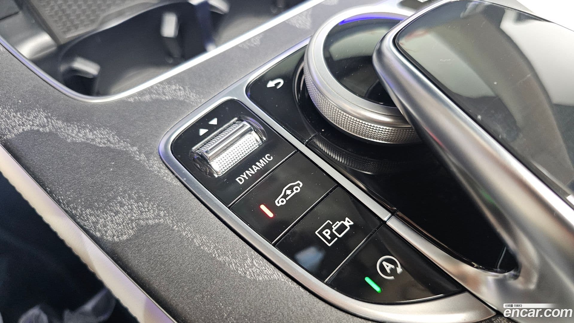 Main__Slider__Photo:E-Class Mercedes-Benz 2023.5-17