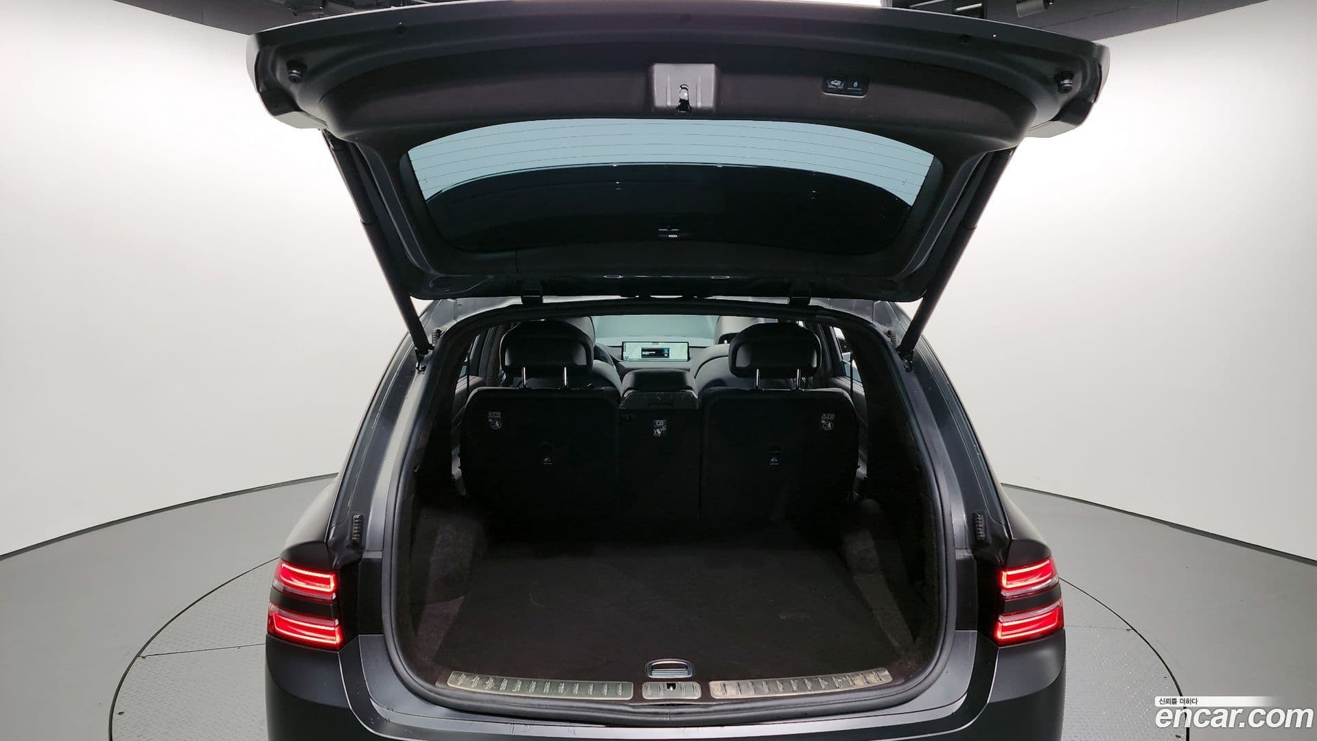 Main__Slider__Photo:GV80 Genesis 2021.11-19