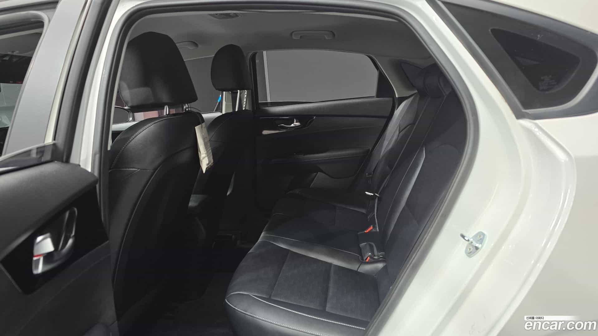 K3 Kia 2024.2-OPTION-017