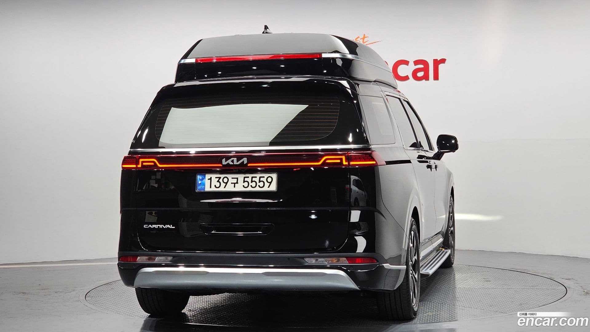 Main__Slider__Photo:Canival Kia 2021.8-3