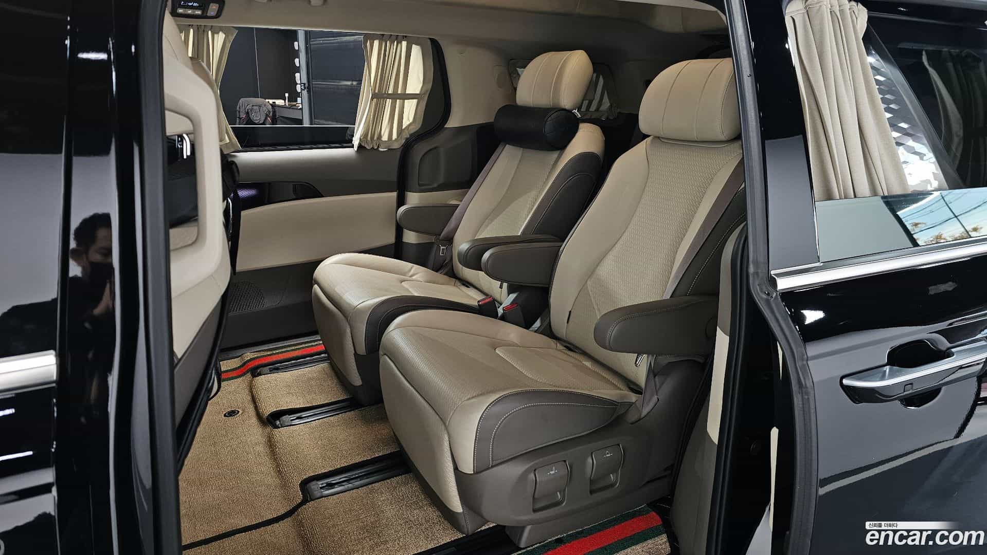 Canival Kia 2021.8-OPTION-016