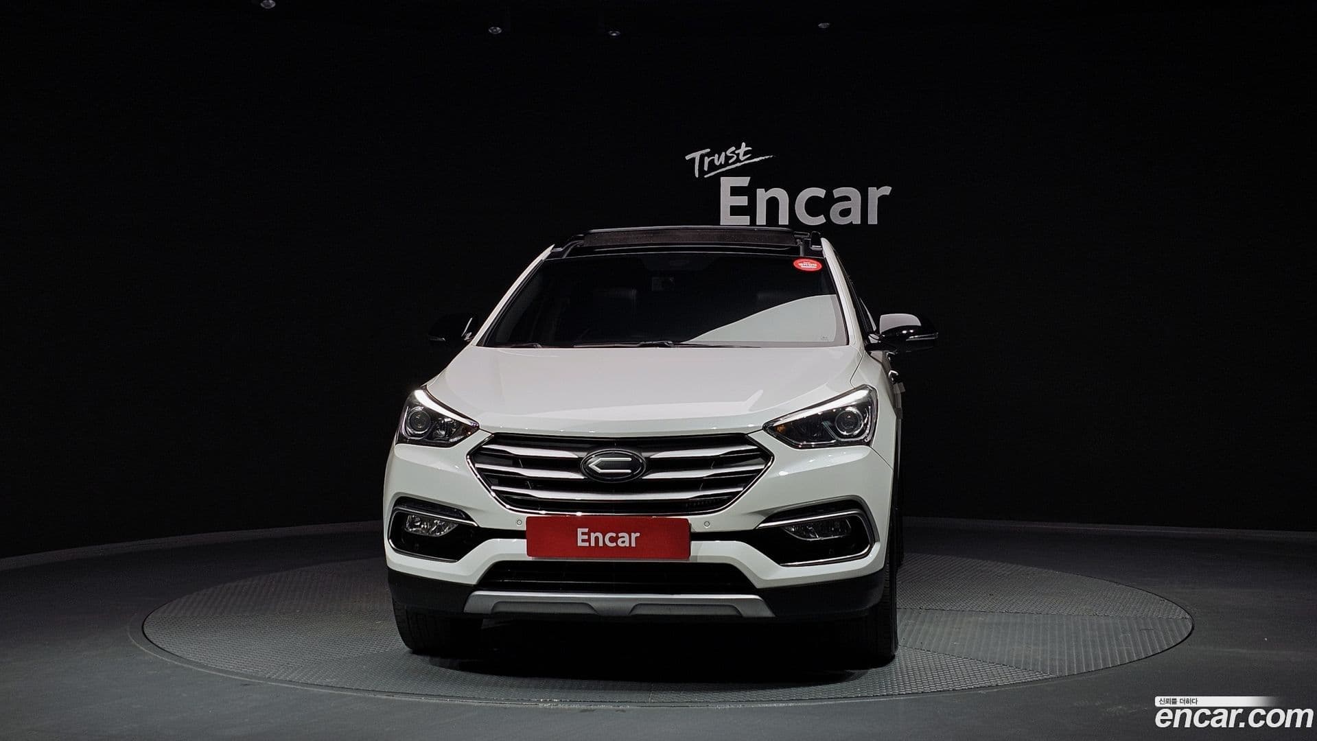 Main__Slider__Photo:Santafe Hyundai 2015.6-2