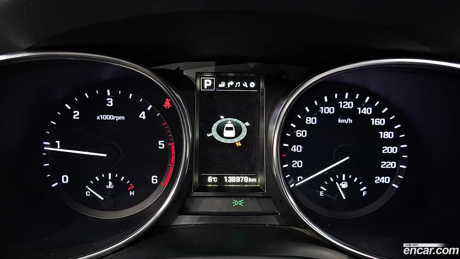 Santafe Hyundai 2015.6-INNER-008