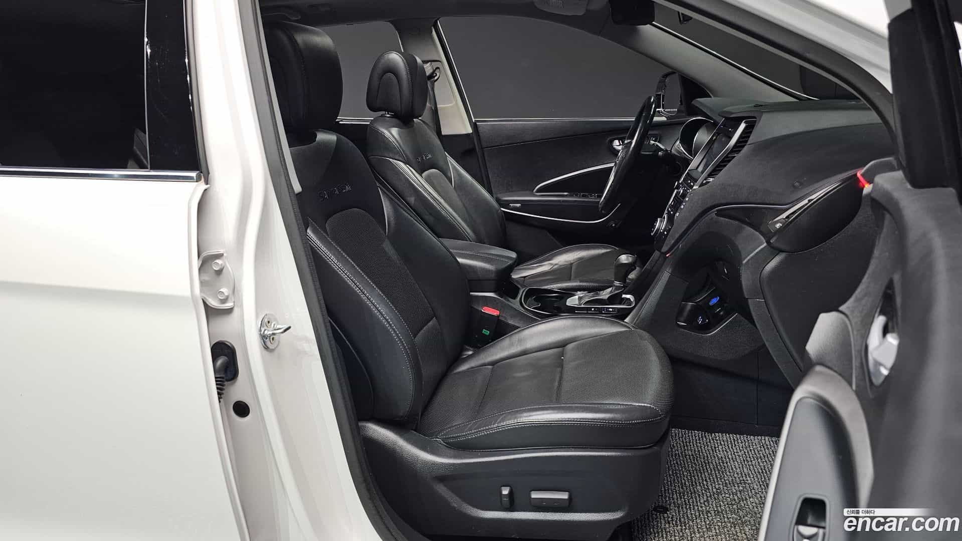 Santafe Hyundai 2015.6-INNER-010