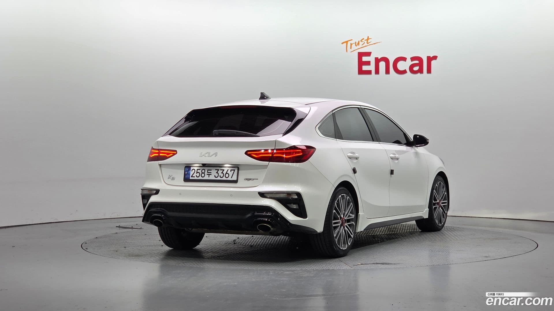 Main__Slider__Photo:K3 Kia 2021.9-1