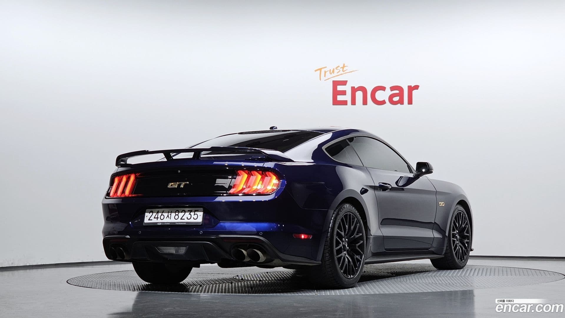 Main__Slider__Photo:Mustang Ford 2019.4-1