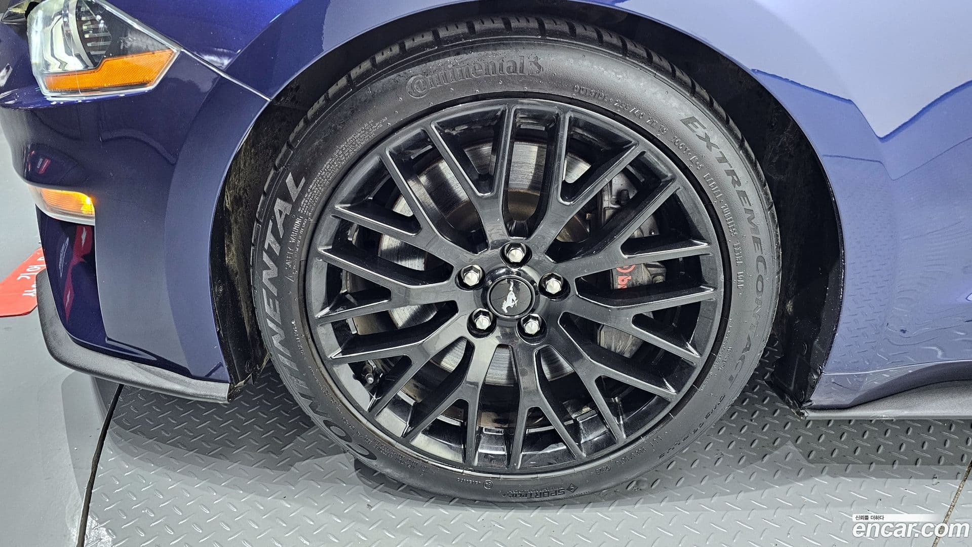 Main__Slider__Photo:Mustang Ford 2019.4-4