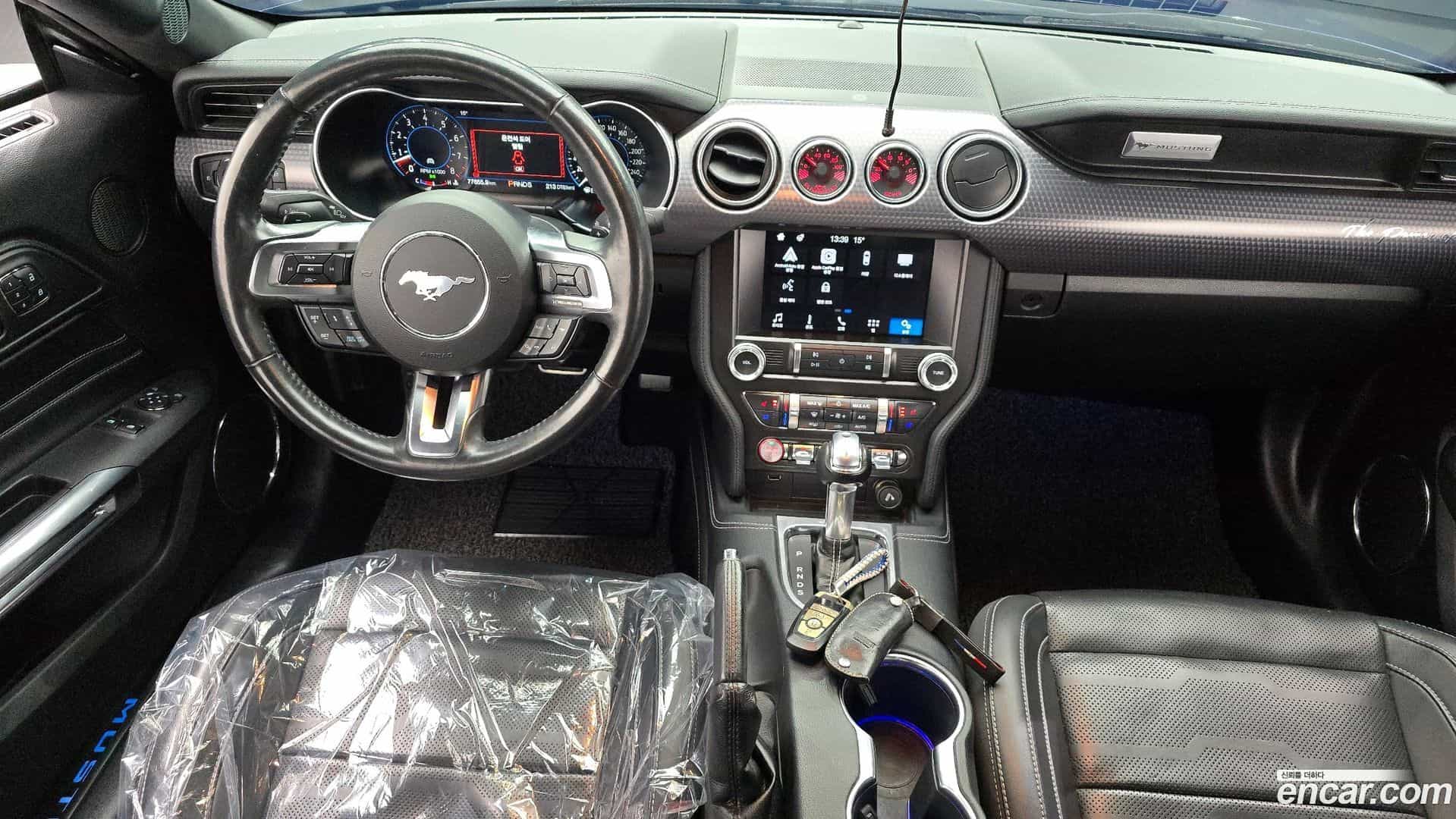 Mustang Ford 2019.4-INNER-007