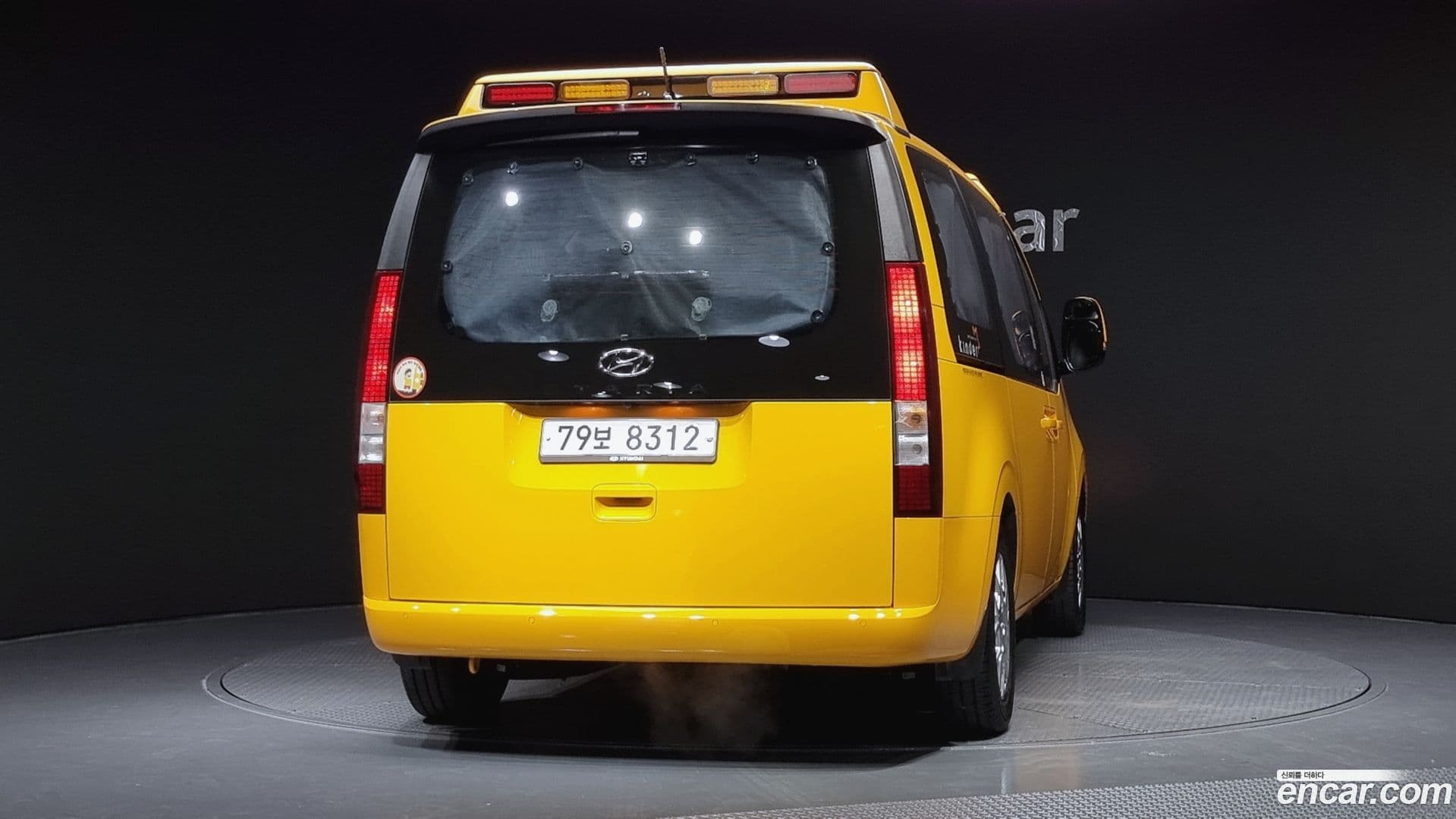 Main__Slider__Photo:Staria Hyundai 2023.4-3