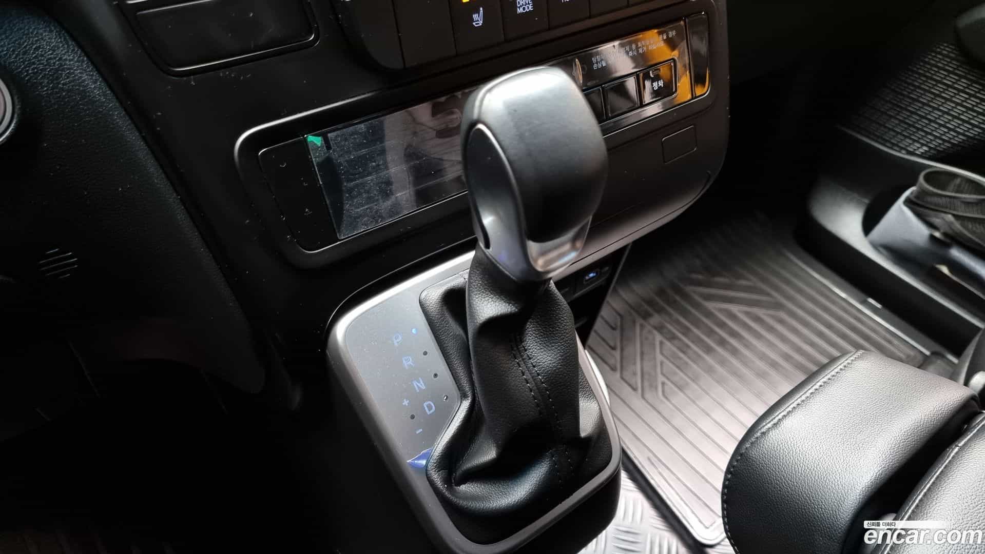 Staria Hyundai 2023.4-INNER-009