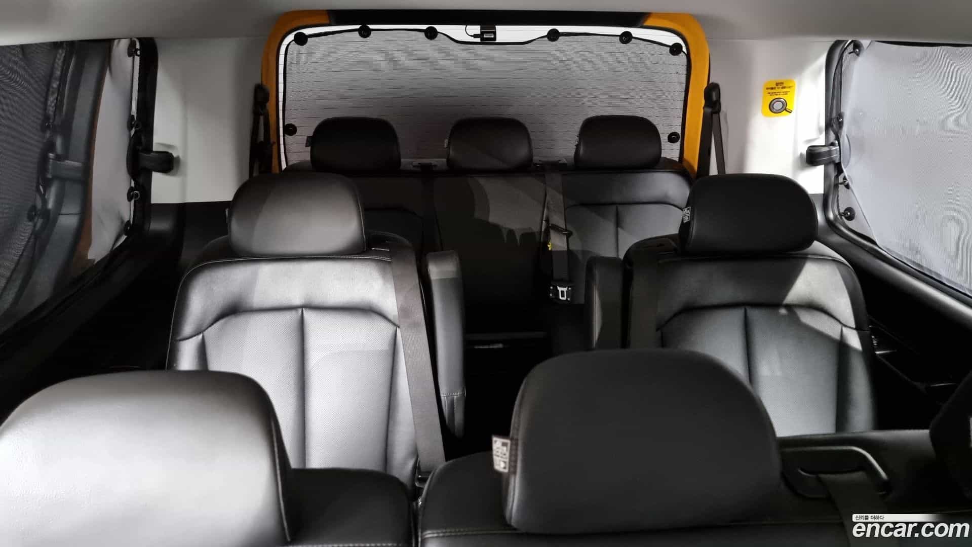 Staria Hyundai 2023.4-OPTION-017