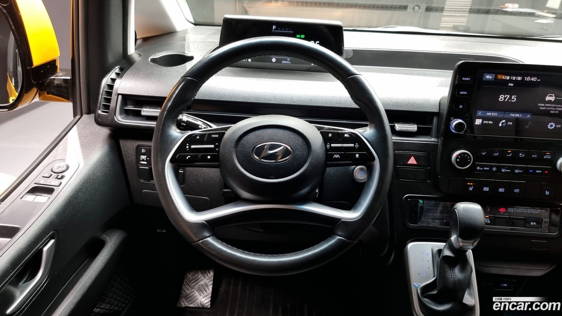 Main__Slider__Photo:Staria Hyundai 2023.4-13