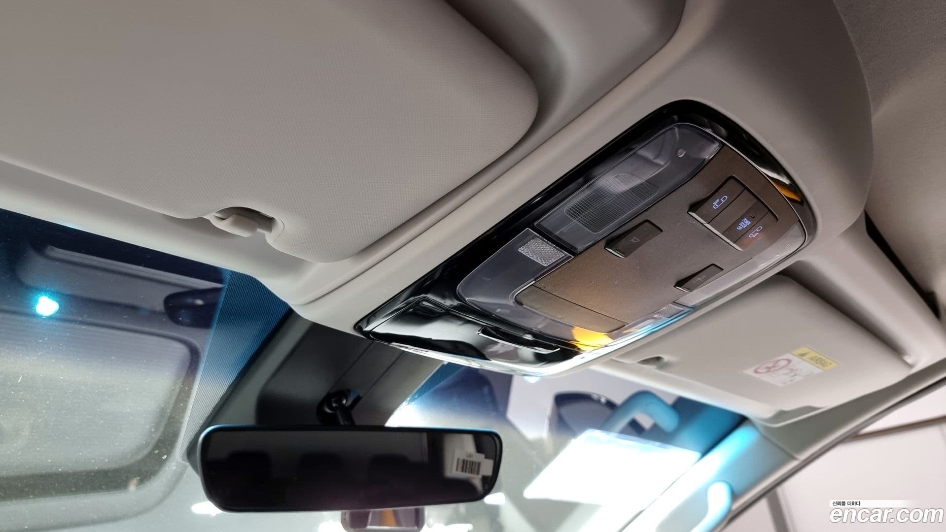 Main__Slider__Photo:Staria Hyundai 2023.4-18