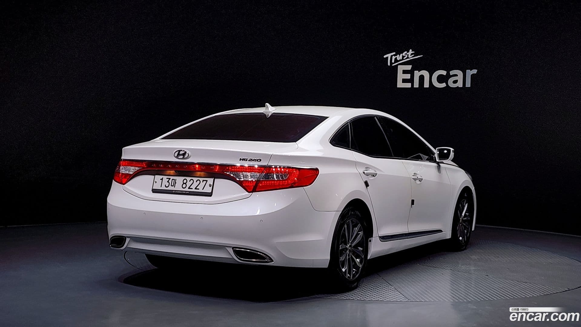 Main__Slider__Photo:Grandeur Hyundai 2012.5-1