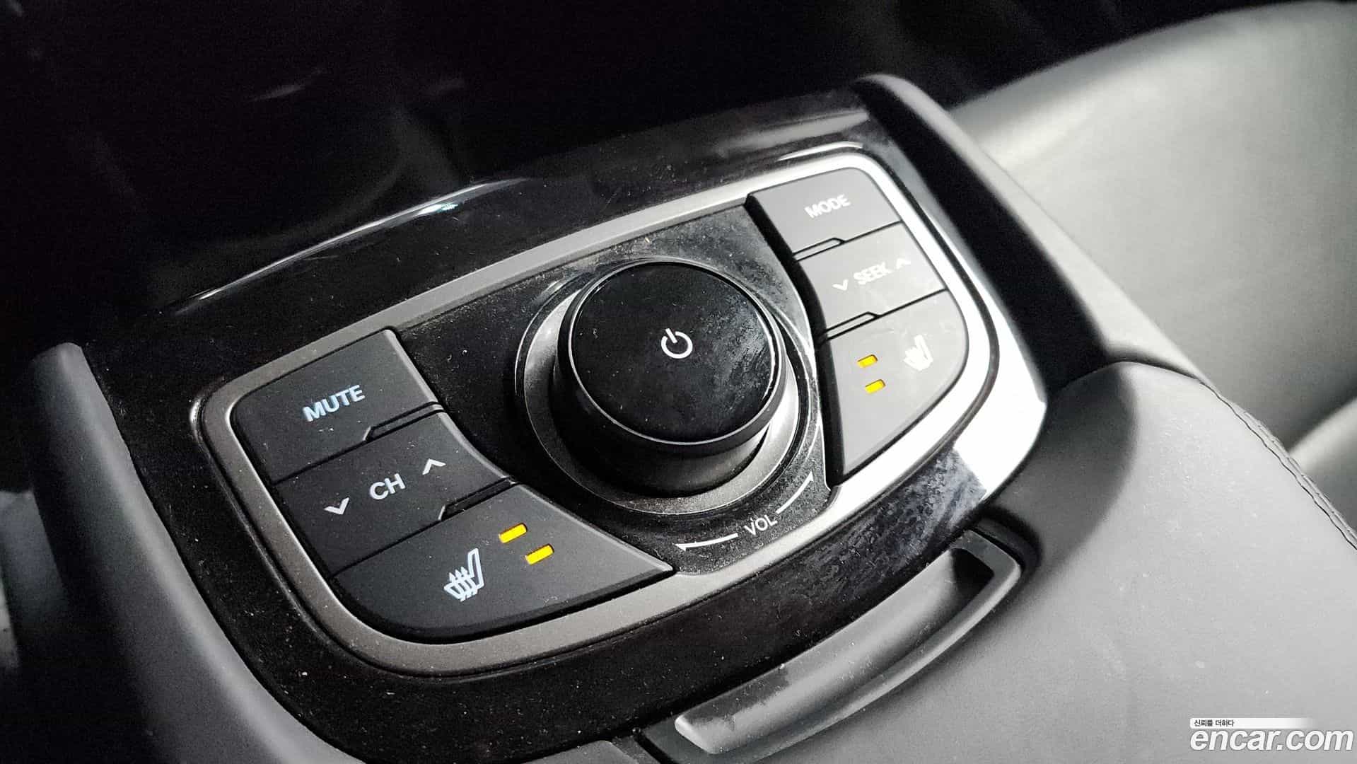 Grandeur Hyundai 2012.5-OPTION-023