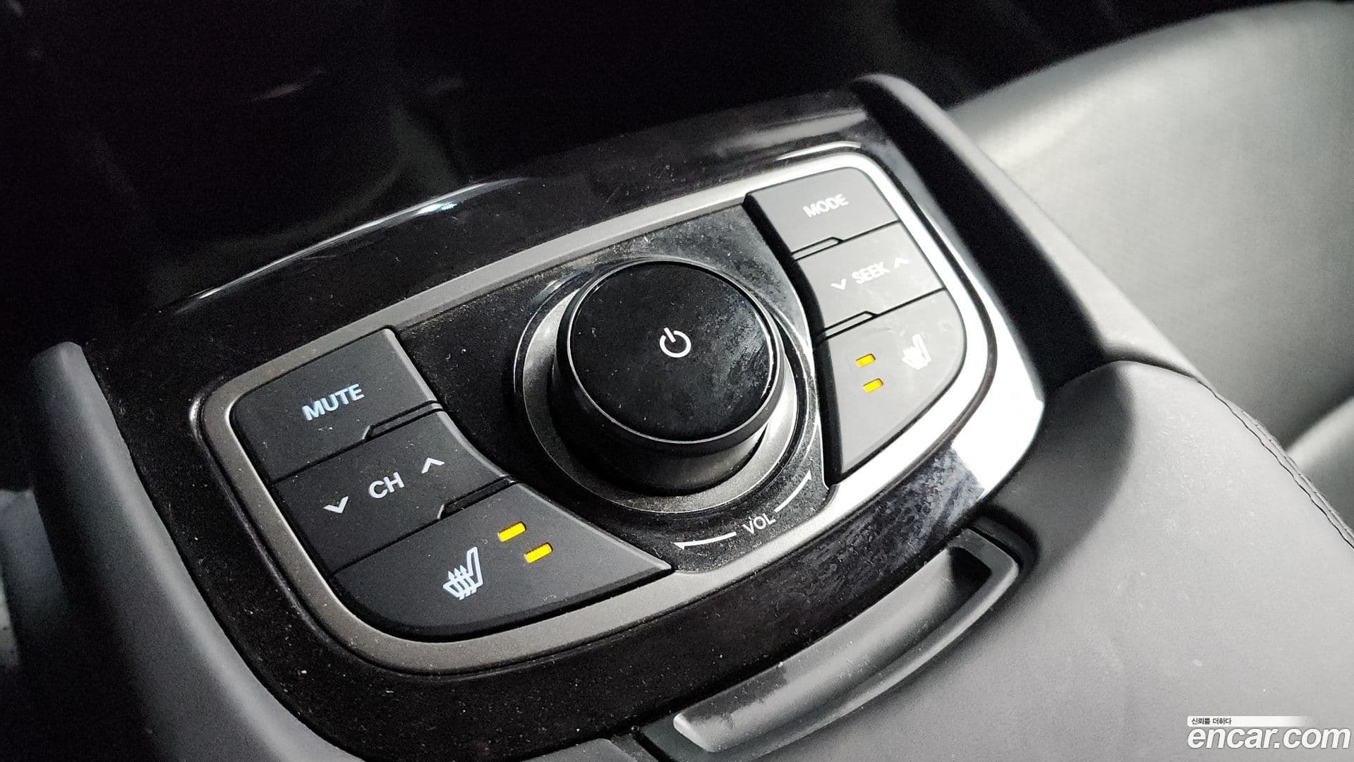 Main__Slider__Photo:Grandeur Hyundai 2012.5-18