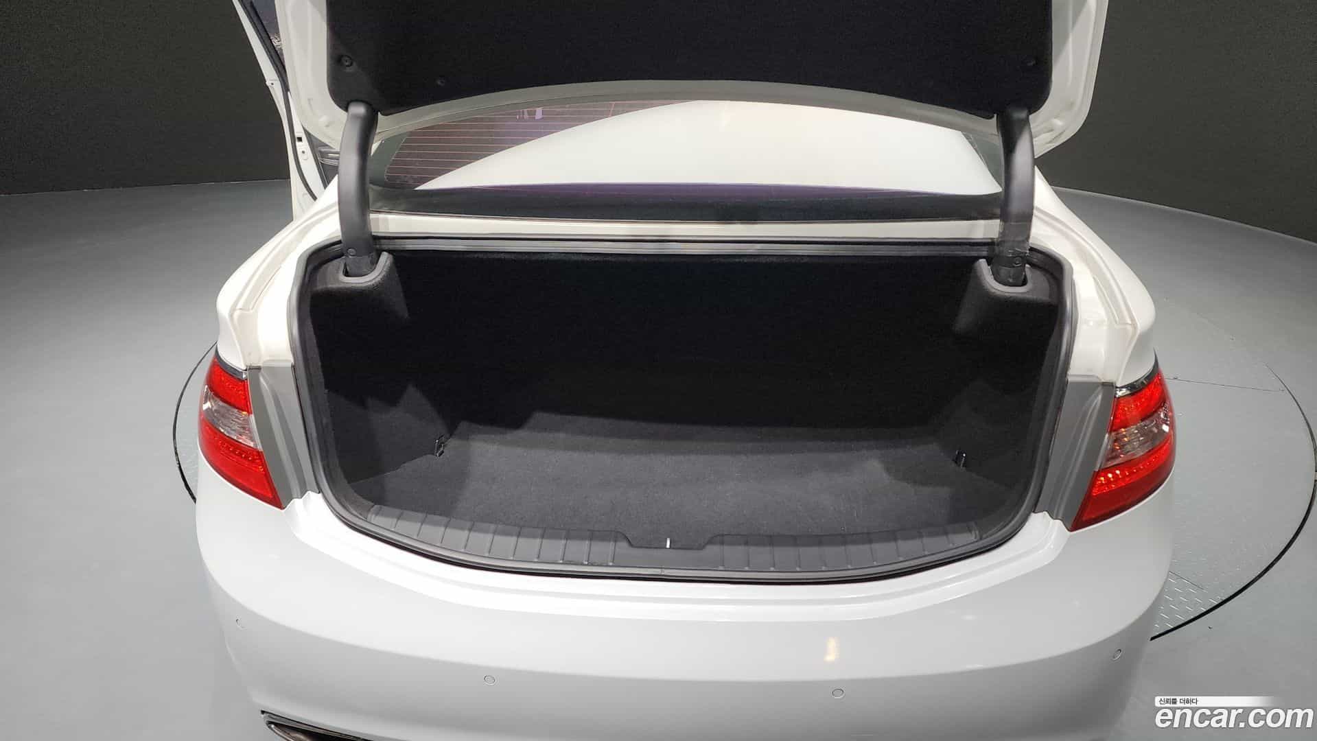 Grandeur Hyundai 2012.5-OPTION-024