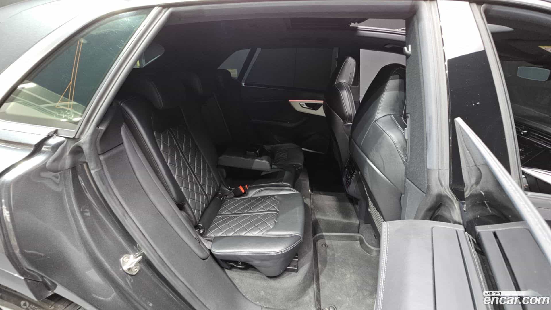 Q8 Audi 2021.5-OPTION-016