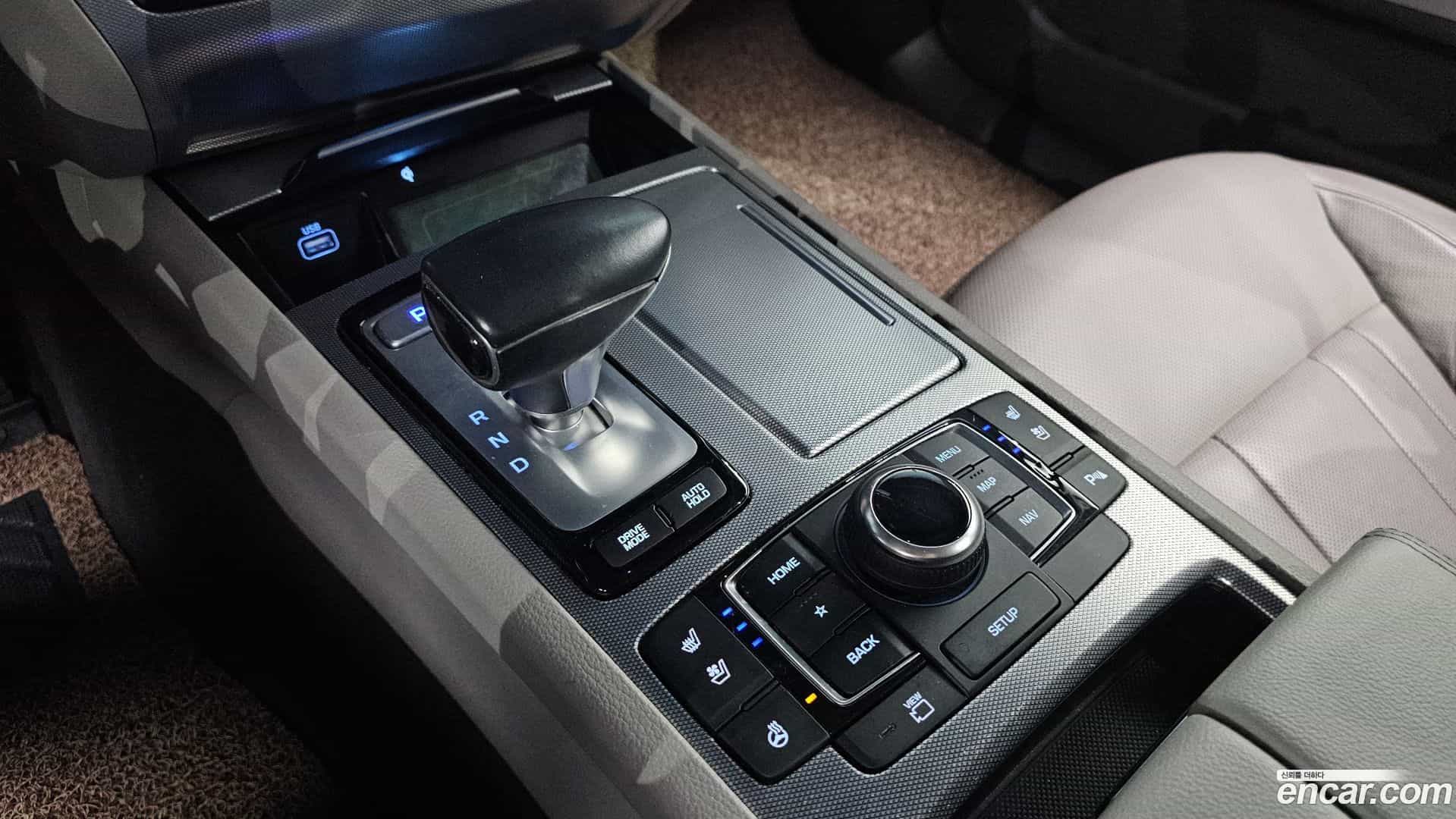 G80 Genesis 2019.7-INNER-009