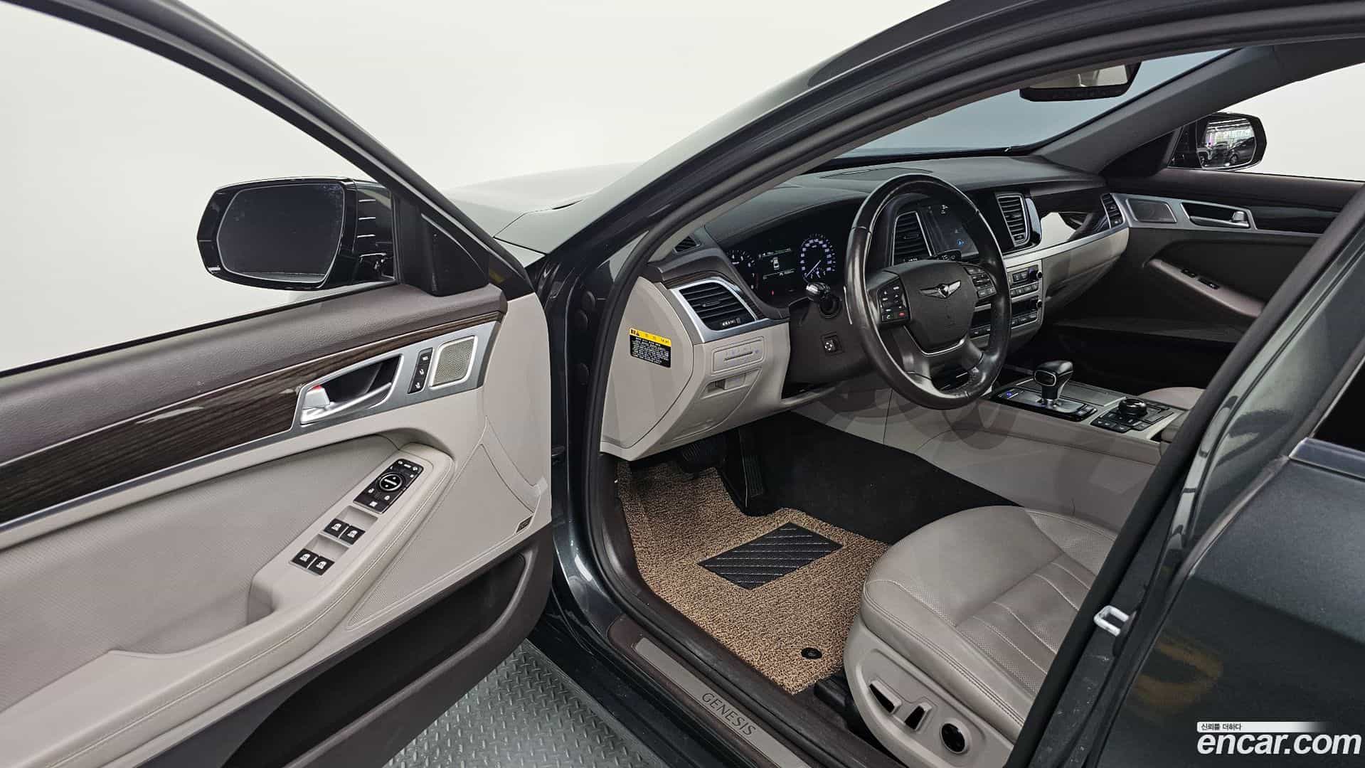 G80 Genesis 2019.7-INNER-010