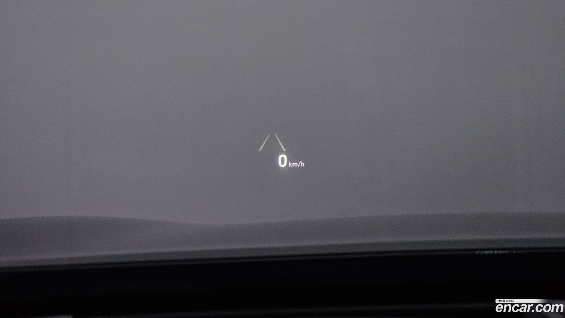 Main__Slider__Photo:G80 Genesis 2019.7-14