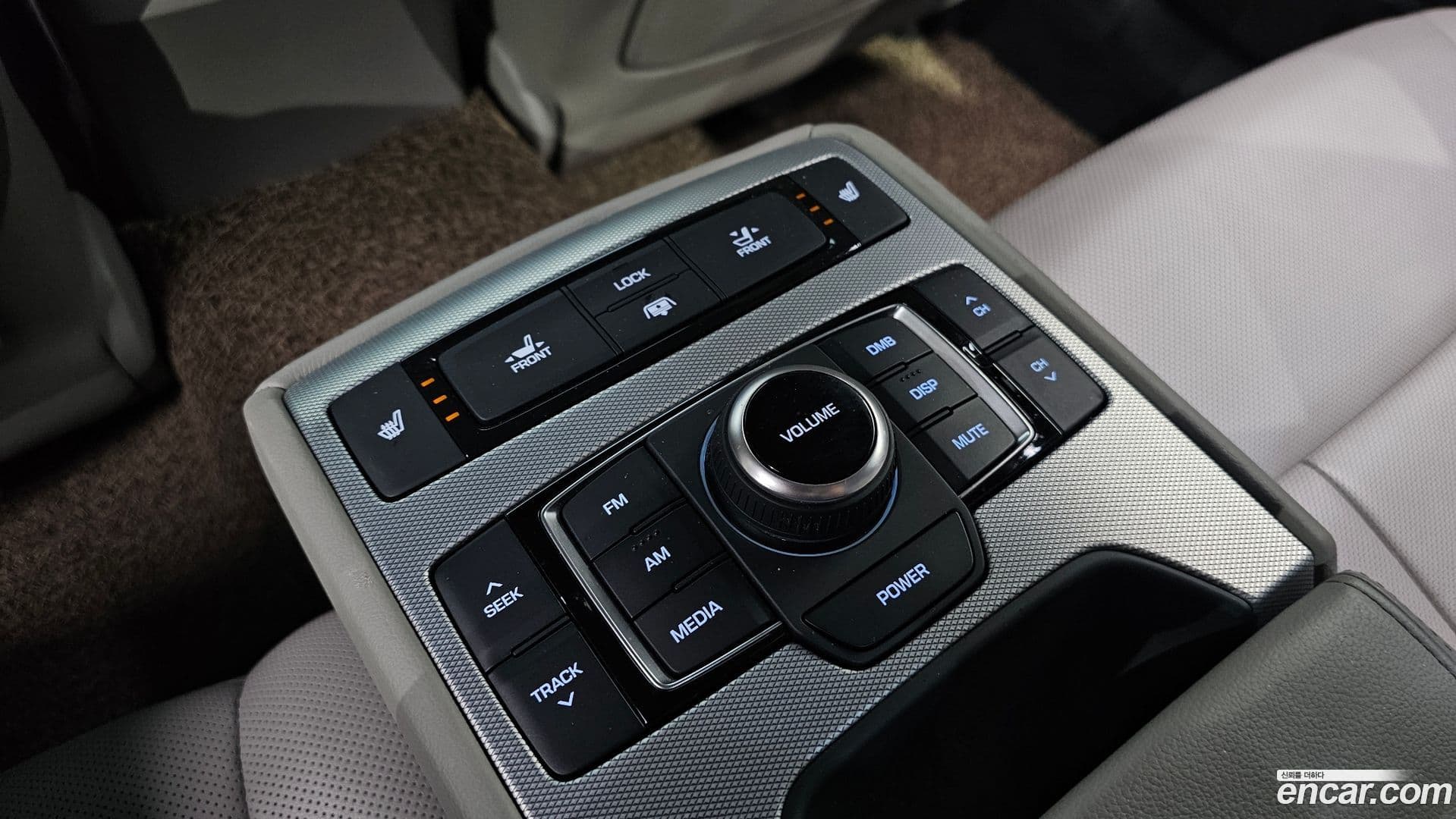 Main__Slider__Photo:G80 Genesis 2019.7-18