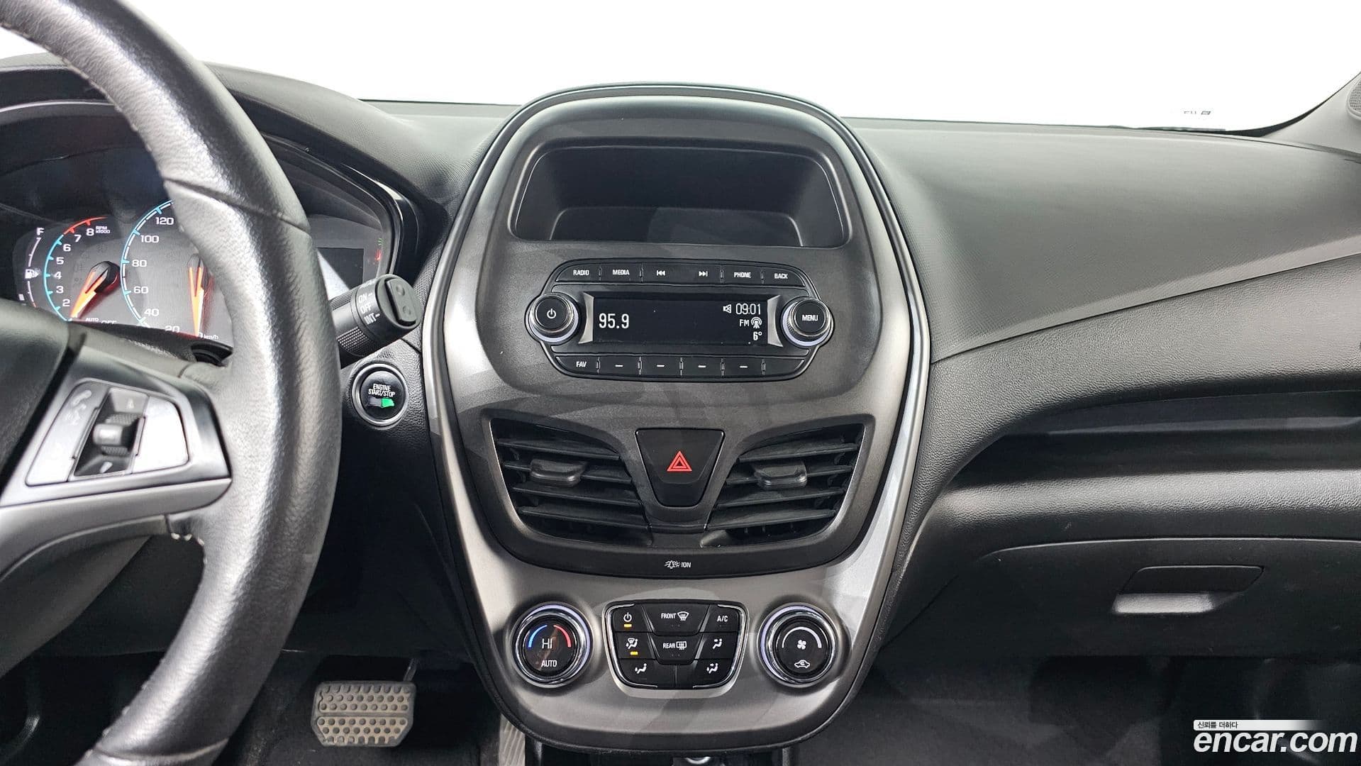 Main__Slider__Photo:Spark Chevrolet 2018.11-13