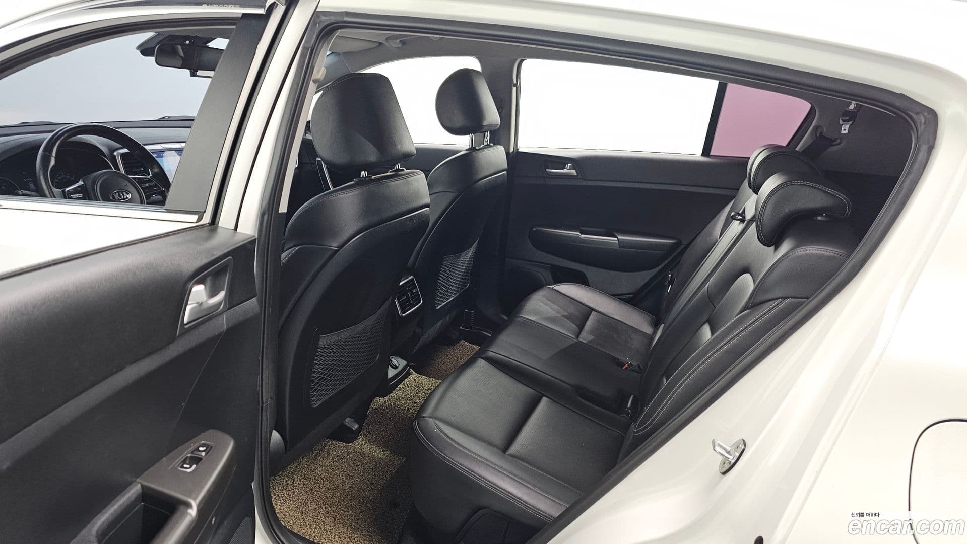 Main__Slider__Photo:Sportage Kia 2019.5-11