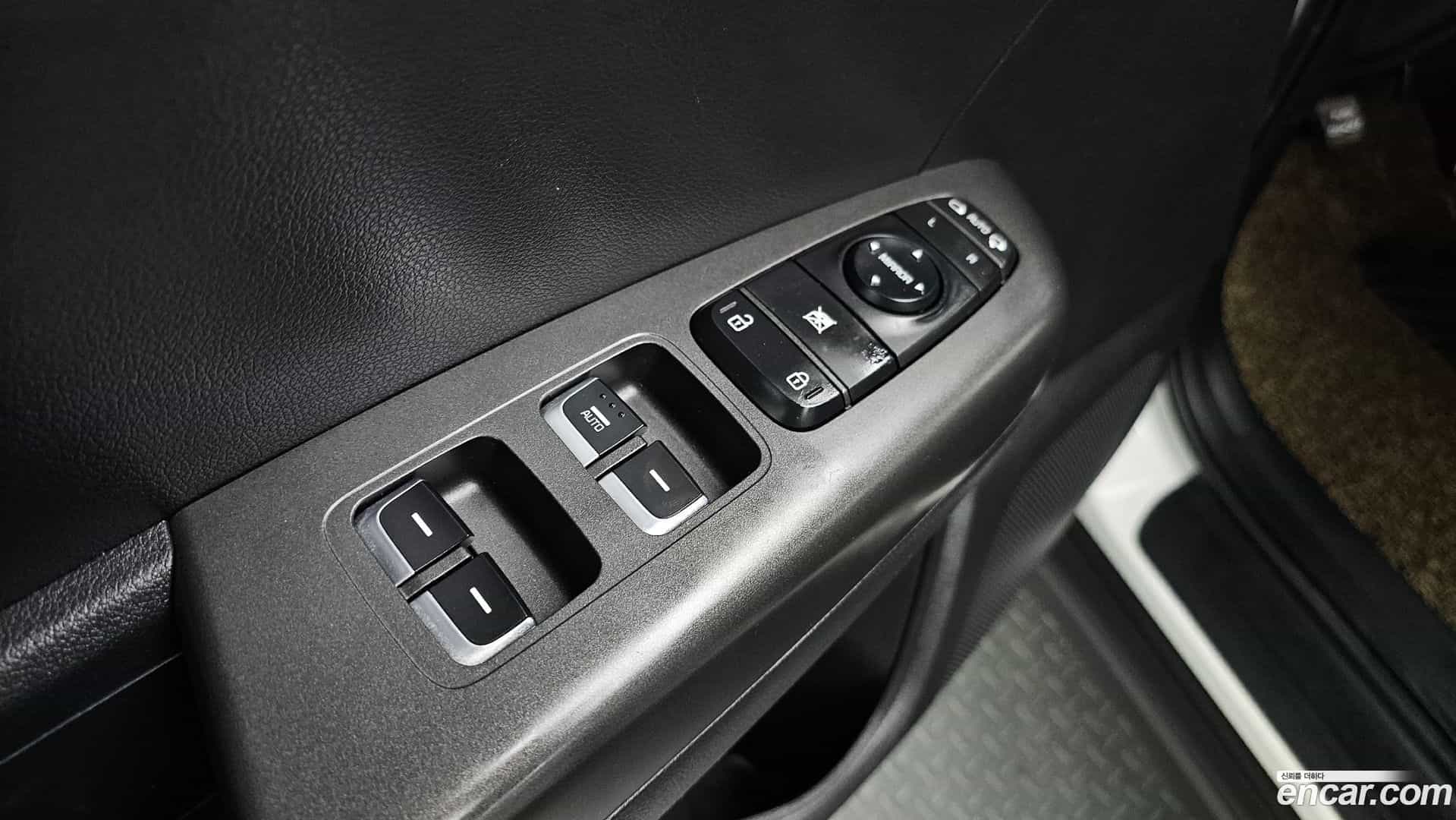 Sportage Kia 2019.5-OPTION-021