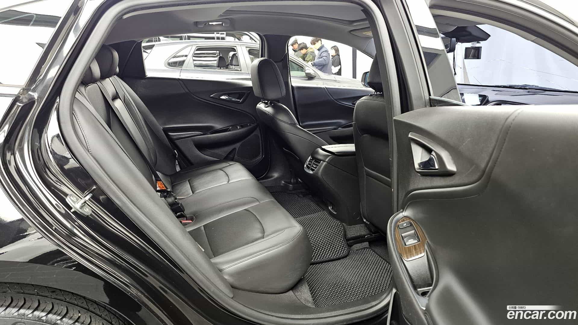 Malibu Chevrolet 2016.11-OPTION-016