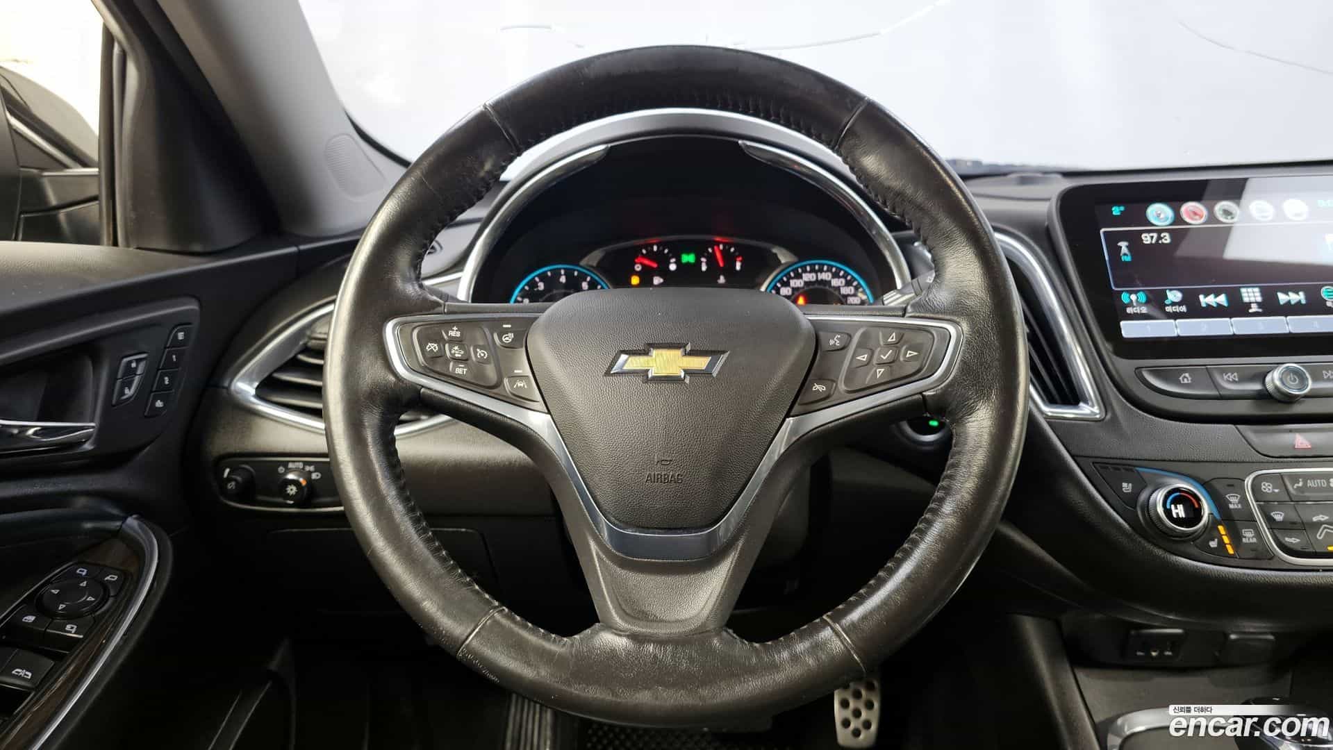 Malibu Chevrolet 2016.11-OPTION-017