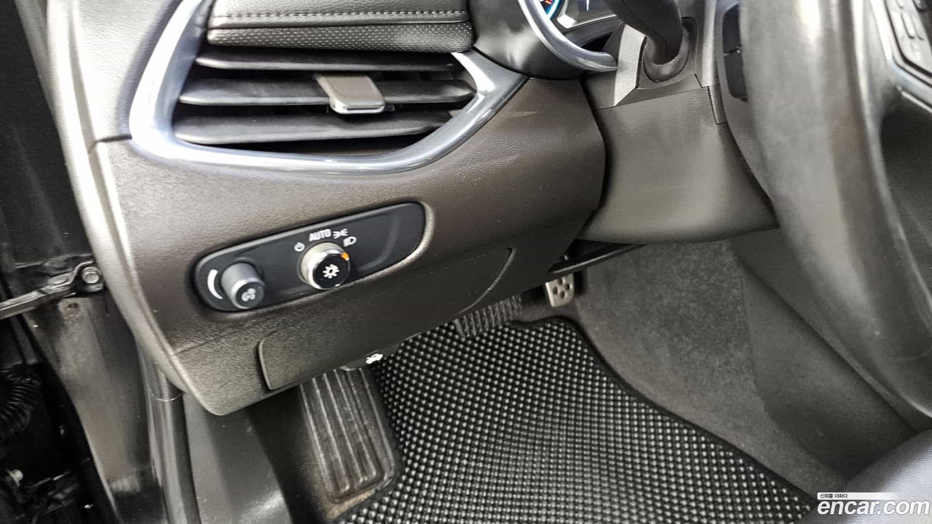 Malibu Chevrolet 2016.11-OPTION-020