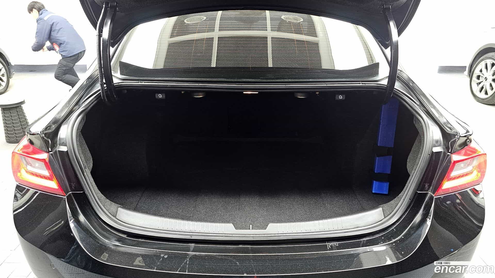 Malibu Chevrolet 2016.11-OPTION-024