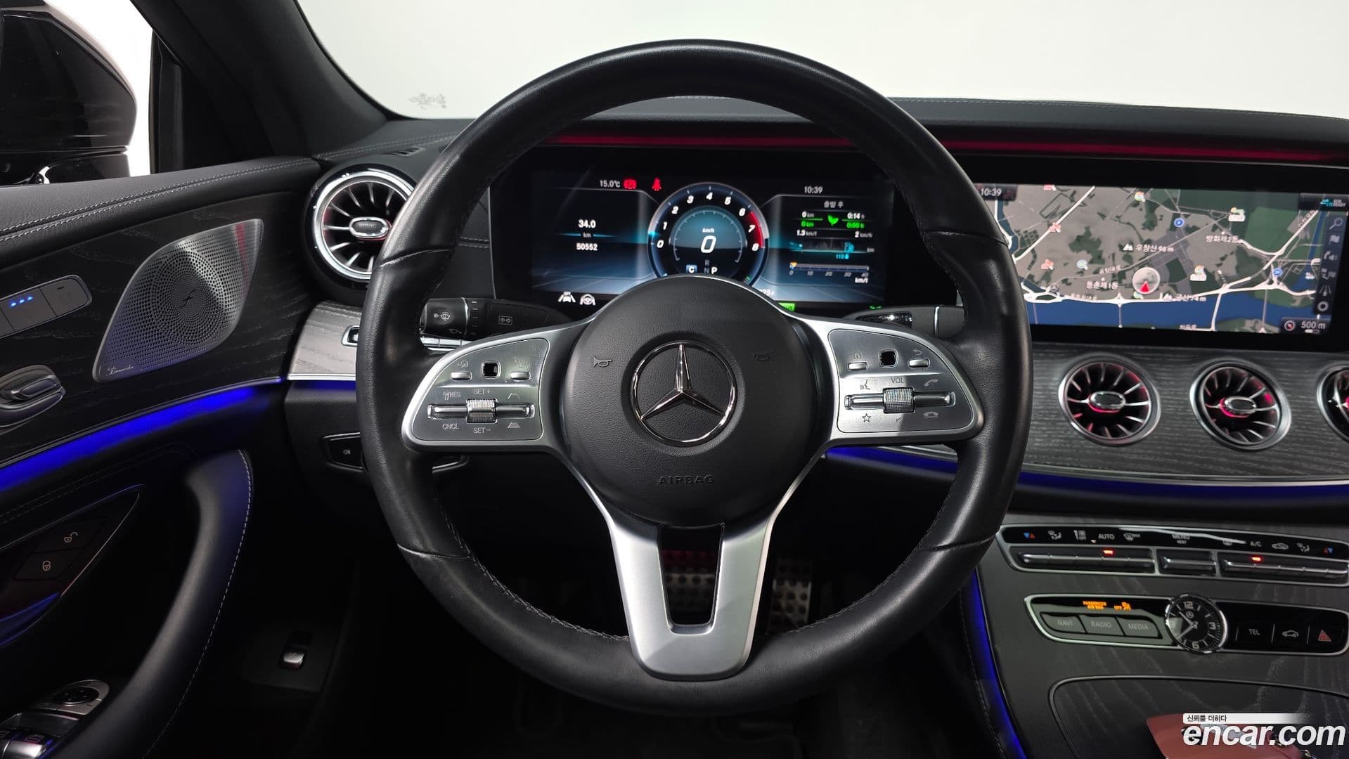 Main__Slider__Photo:CLS-Class Mercedes-Benz 2020.4-12