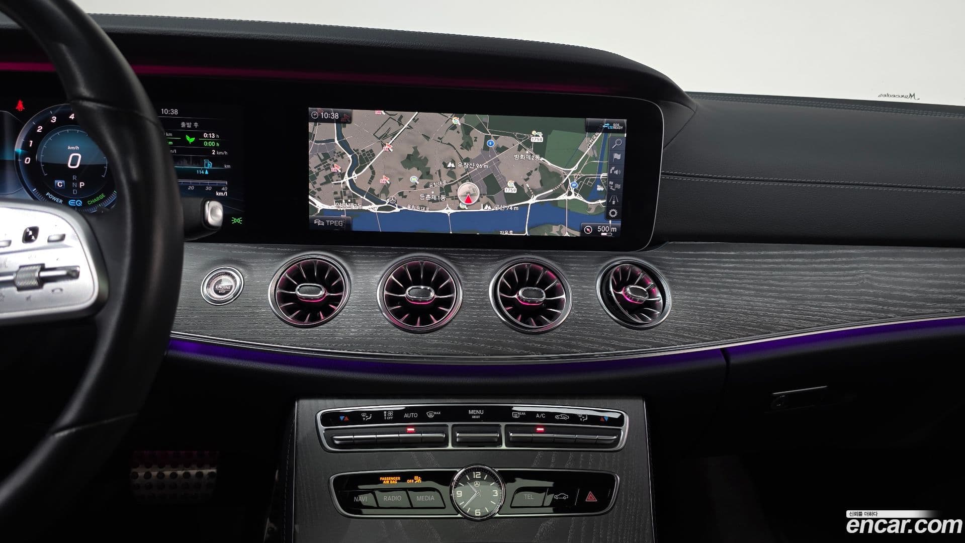 Main__Slider__Photo:CLS-Class Mercedes-Benz 2020.4-13