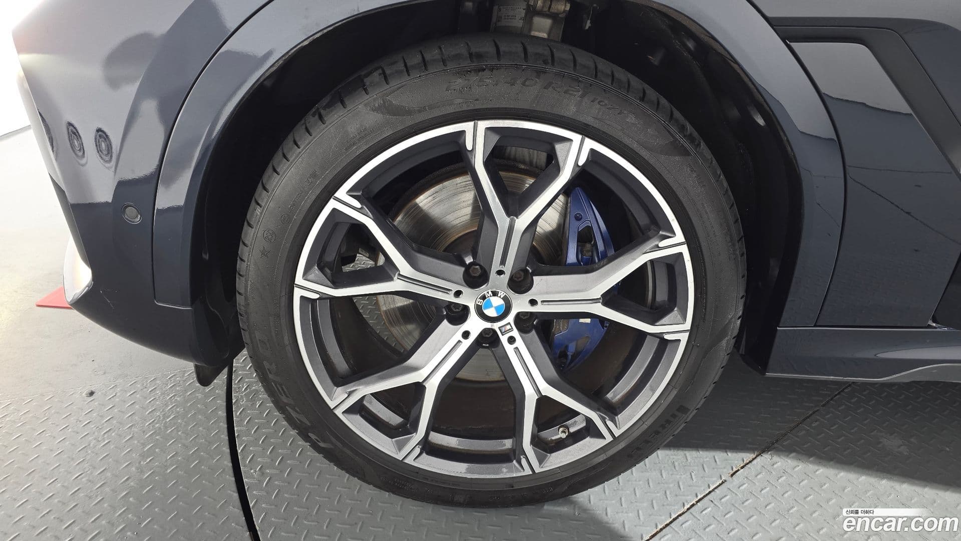 Main__Slider__Photo:X6 BMW 2021.4-4