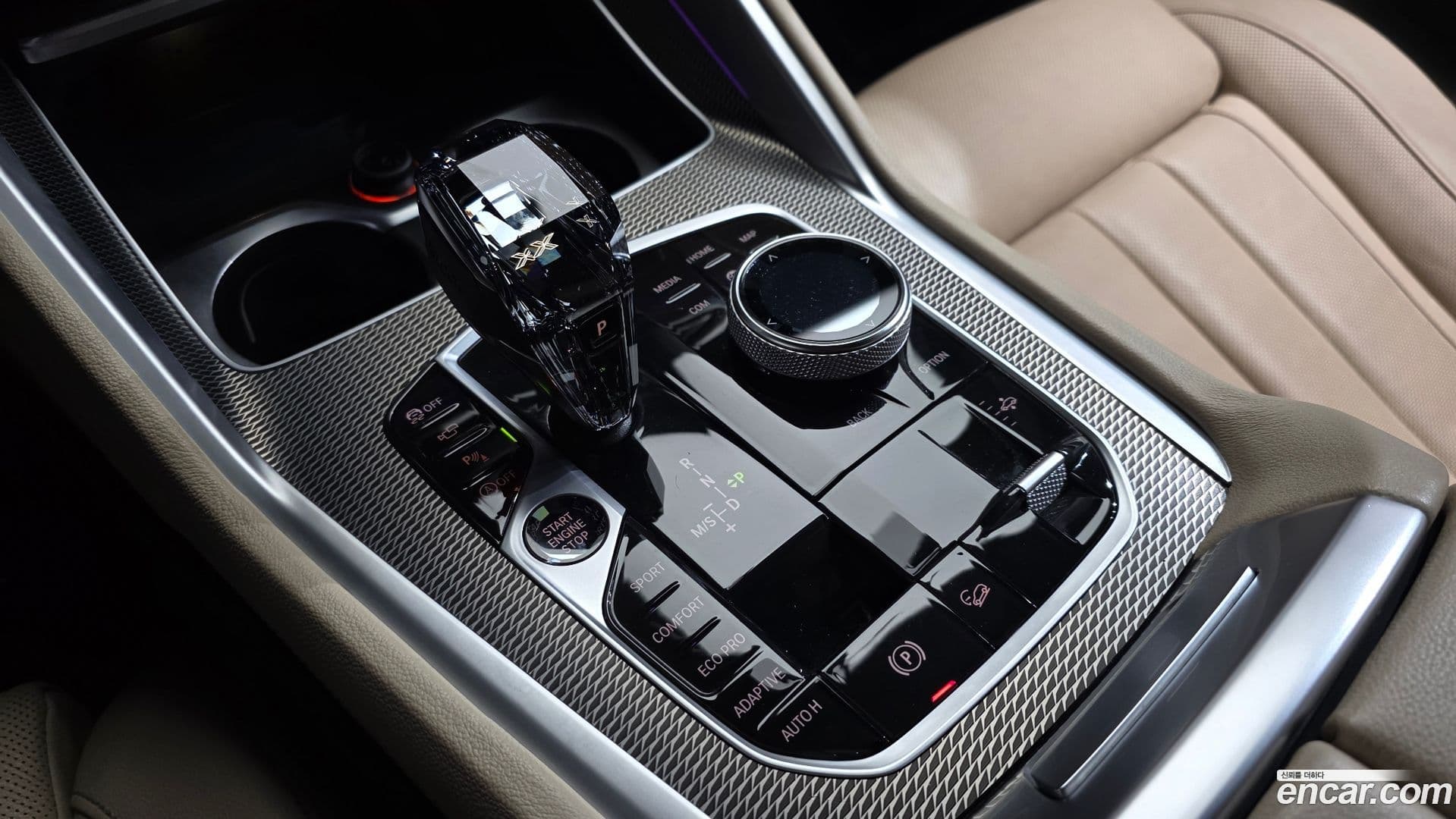 Main__Slider__Photo:X6 BMW 2021.4-8