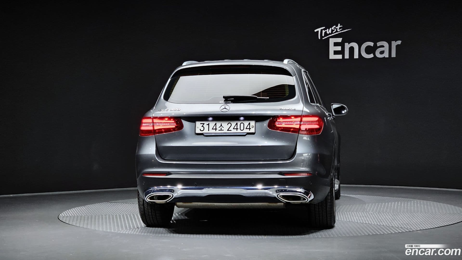 Main__Slider__Photo:GLC-Class Mercedes-Benz 2019.6-3