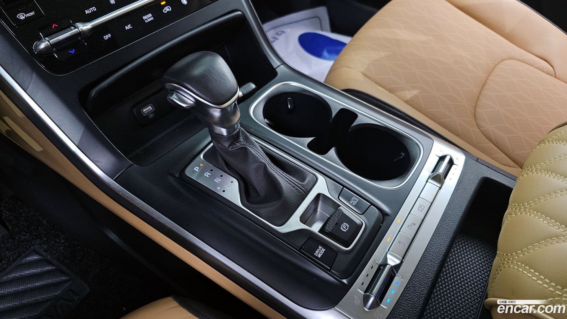 Main__Slider__Photo:Canival Kia 2021.3-8