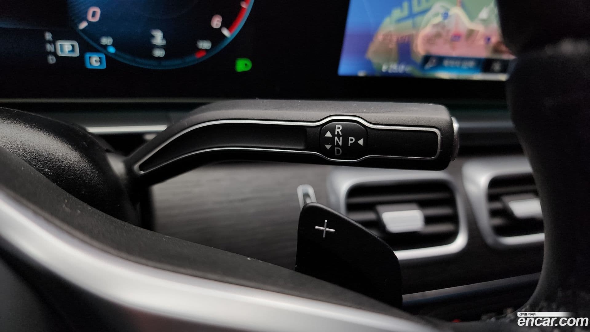 Main__Slider__Photo:GLS-Class Mercedes-Benz 2022.5-8