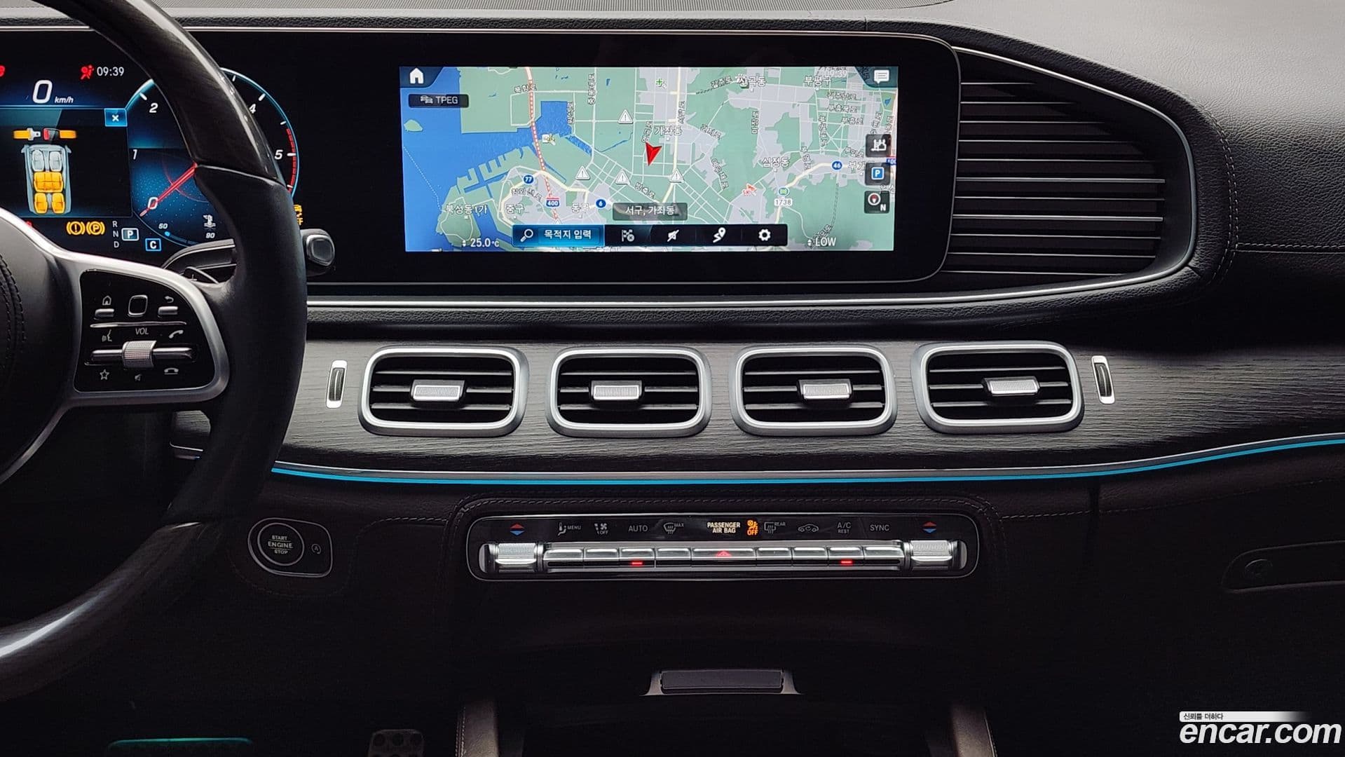 Main__Slider__Photo:GLS-Class Mercedes-Benz 2022.5-14