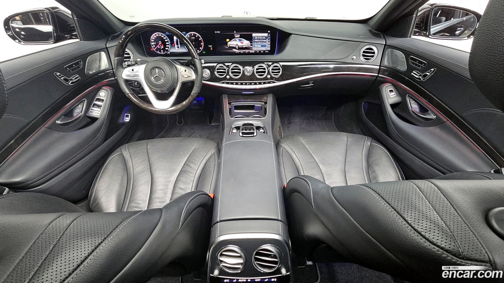 Main__Slider__Photo:S-Class Mercedes-Benz 2019.0-6