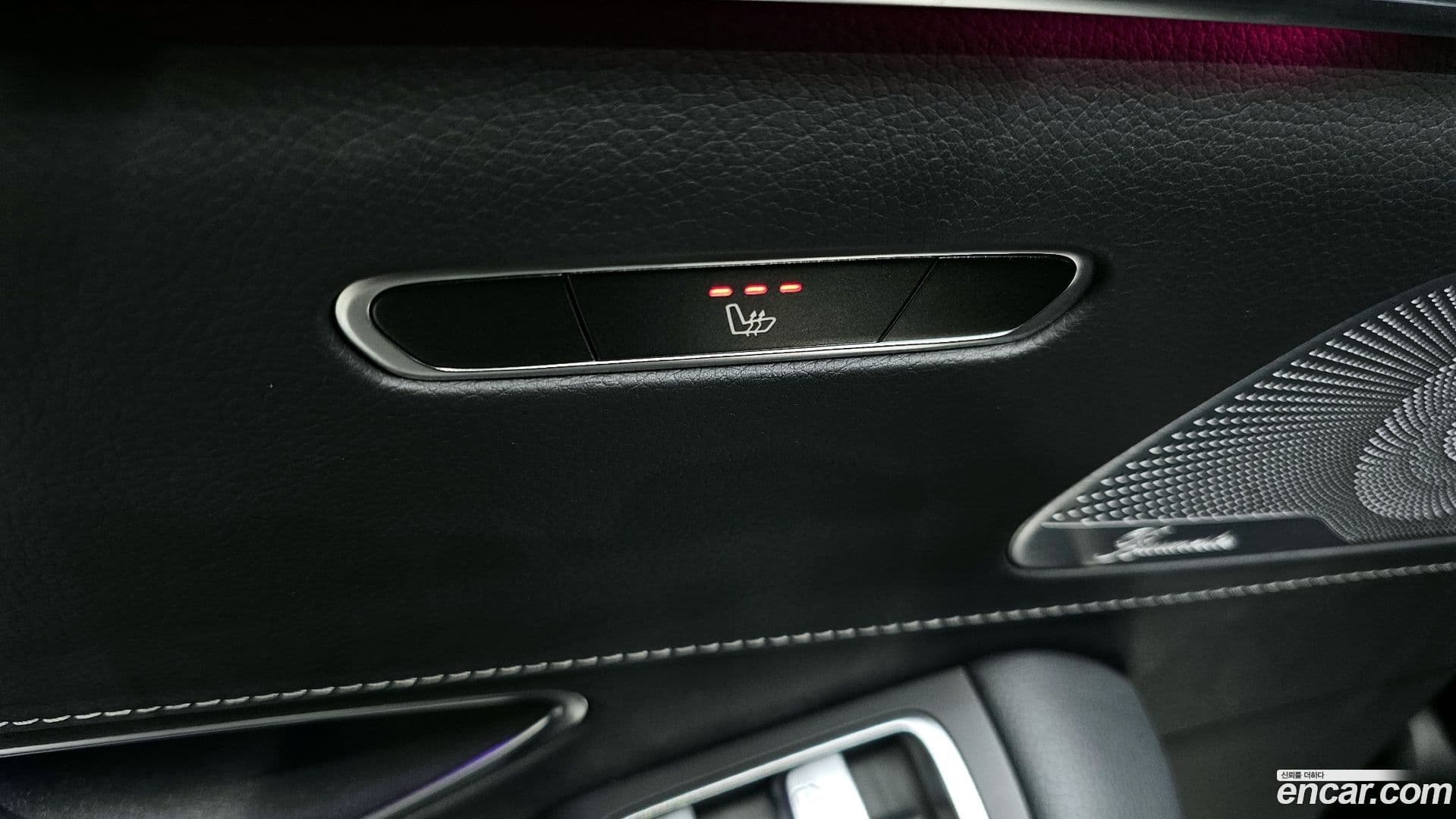 Main__Slider__Photo:S-Class Mercedes-Benz 2019.0-17