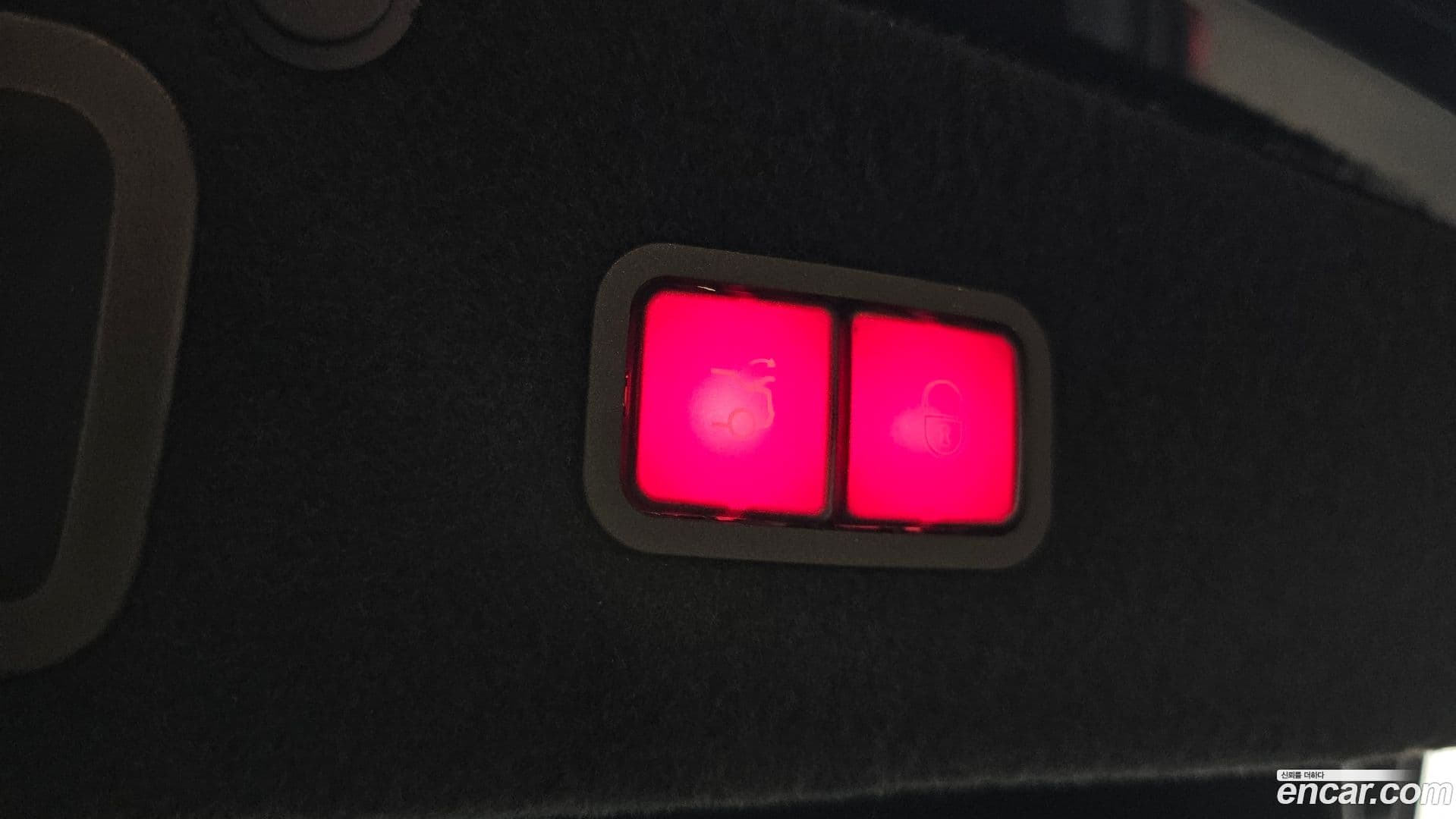 Main__Slider__Photo:S-Class Mercedes-Benz 2019.0-19