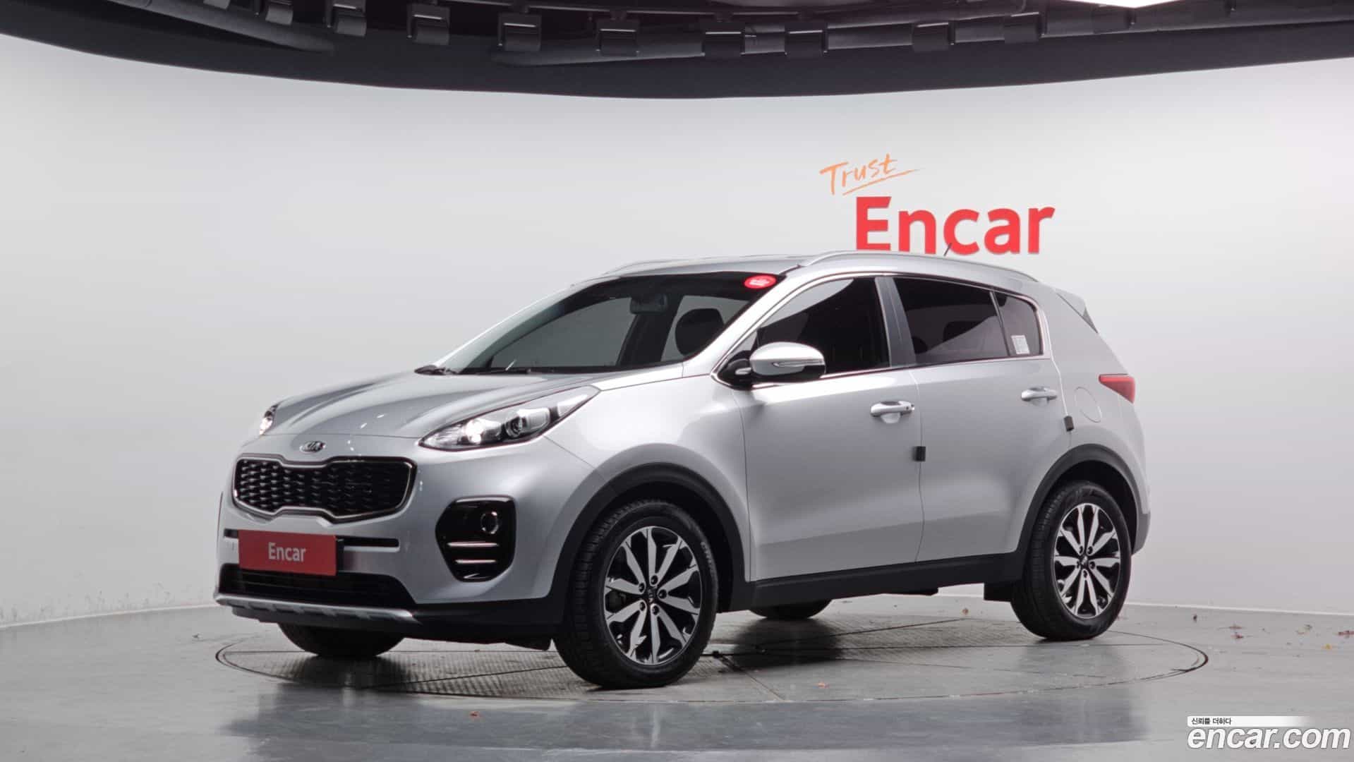 Sportage Kia 2015.9-OUTER-001