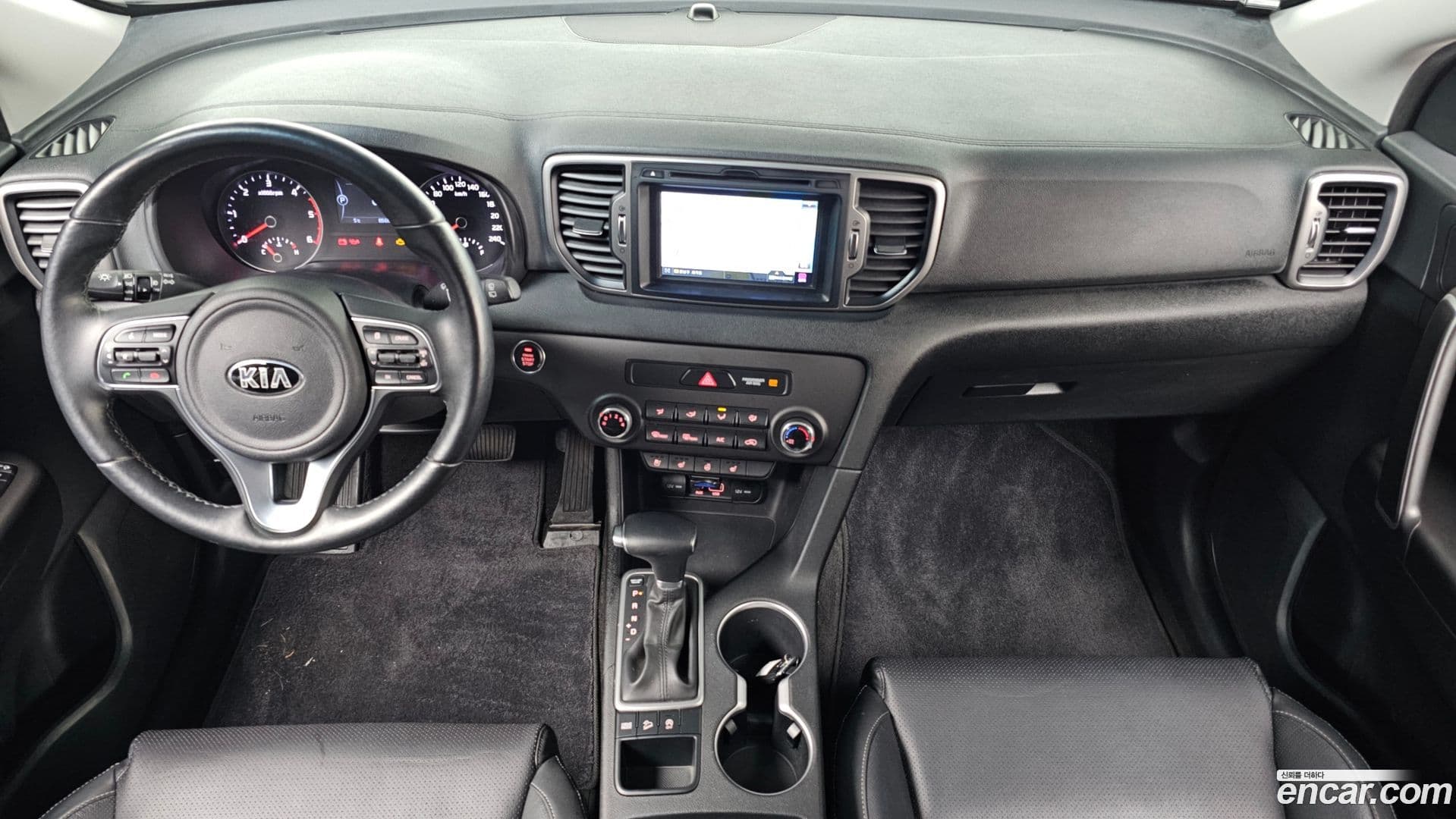 Main__Slider__Photo:Sportage Kia 2015.9-6