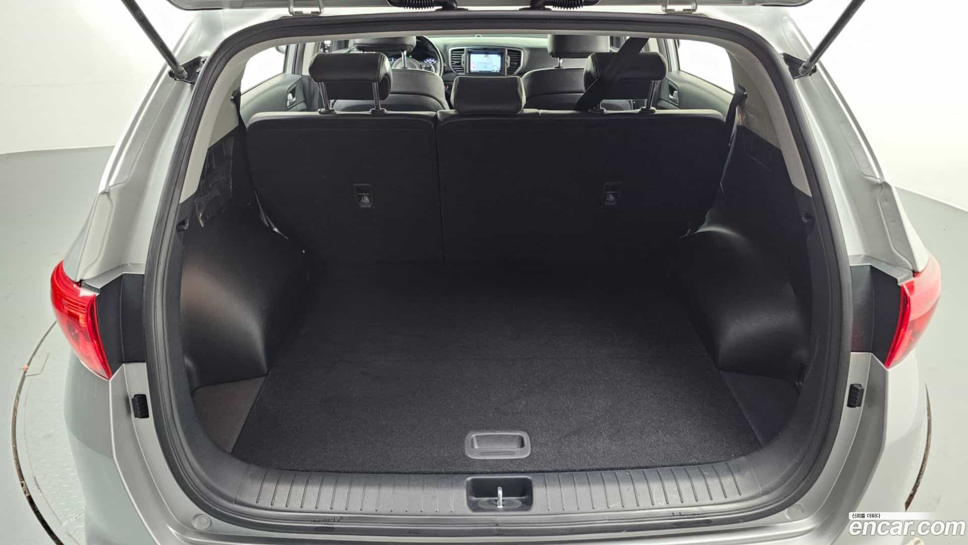 Sportage Kia 2015.9-OPTION-024