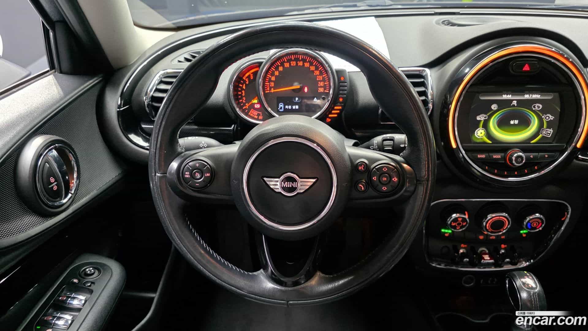 Clubman Mini 2016.9-OPTION-017